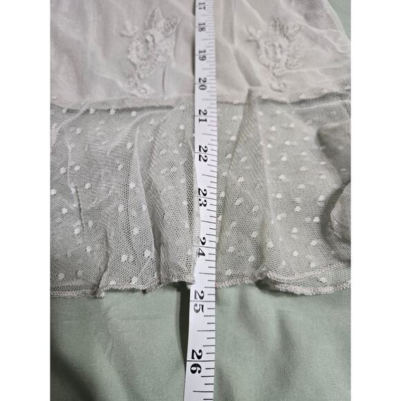 Maurices small gray shirt with lace and embroidery new with tags - Picture 9 of 9